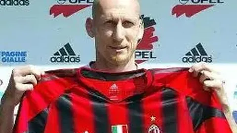 拜仁慕尼黑5-0完胜霍芬海姆，德甲头名优势明显